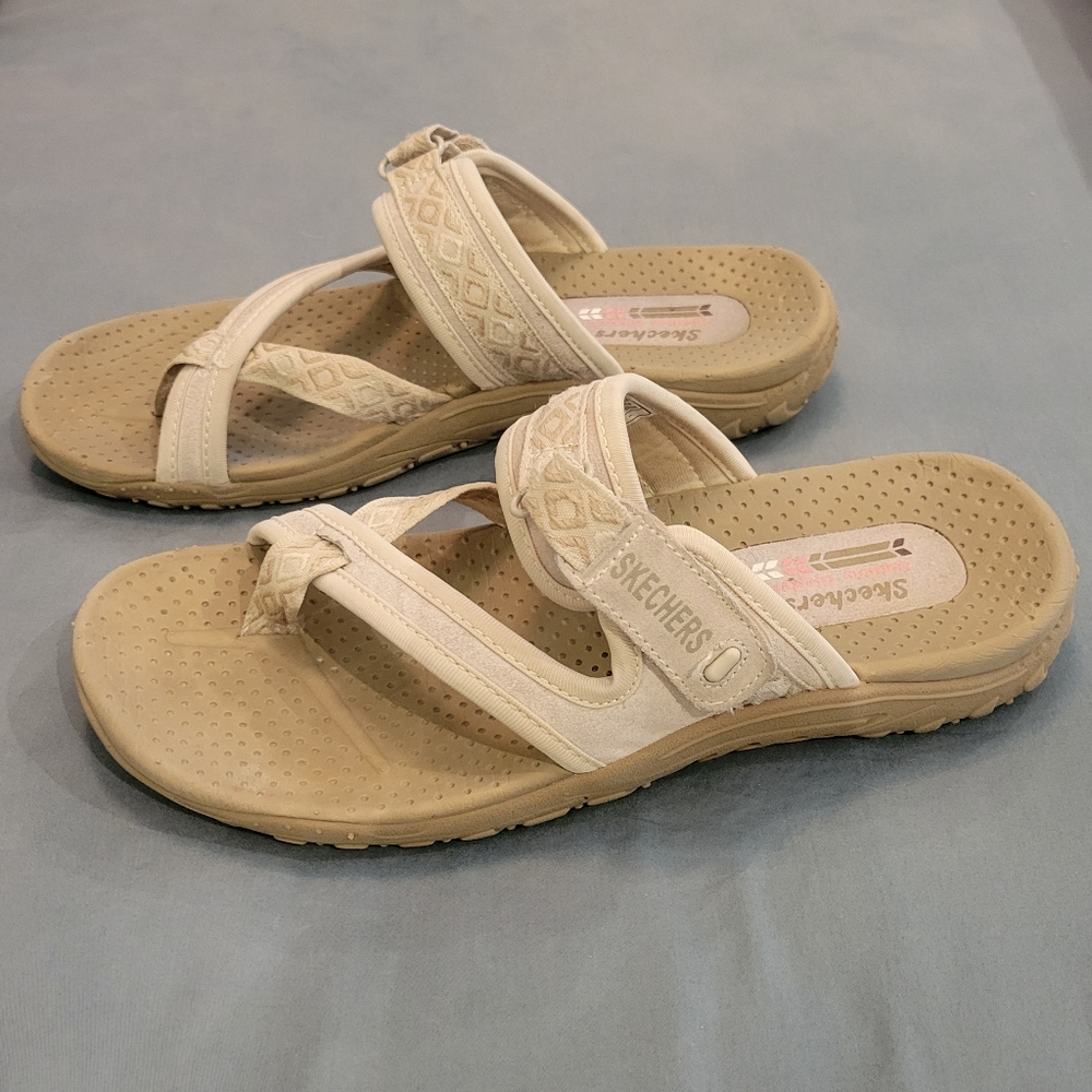 SKECHERS Reggae - Trailway Sandals Size 6 1/2-7